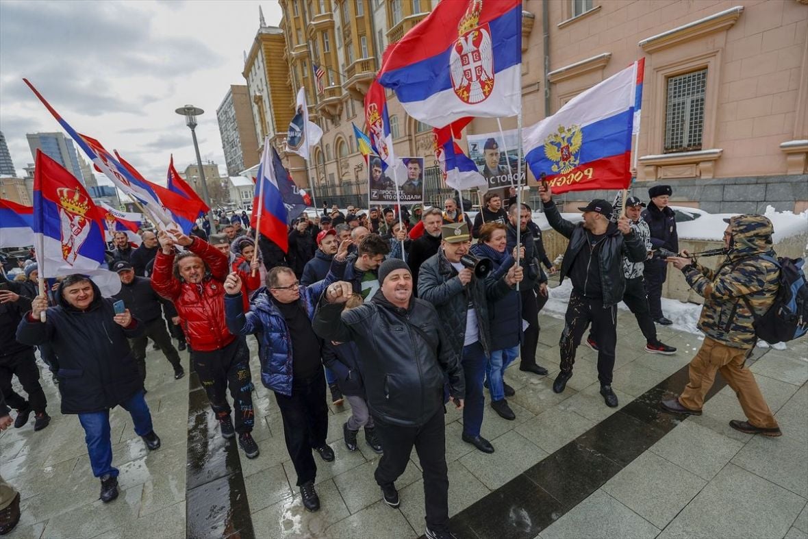 Protesti Rusa i Srbijanaca u Moskvi - undefined